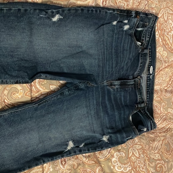 Old Navy sz 16 boyfriend jeans. Lightly distressed. - Picture 2 of 6